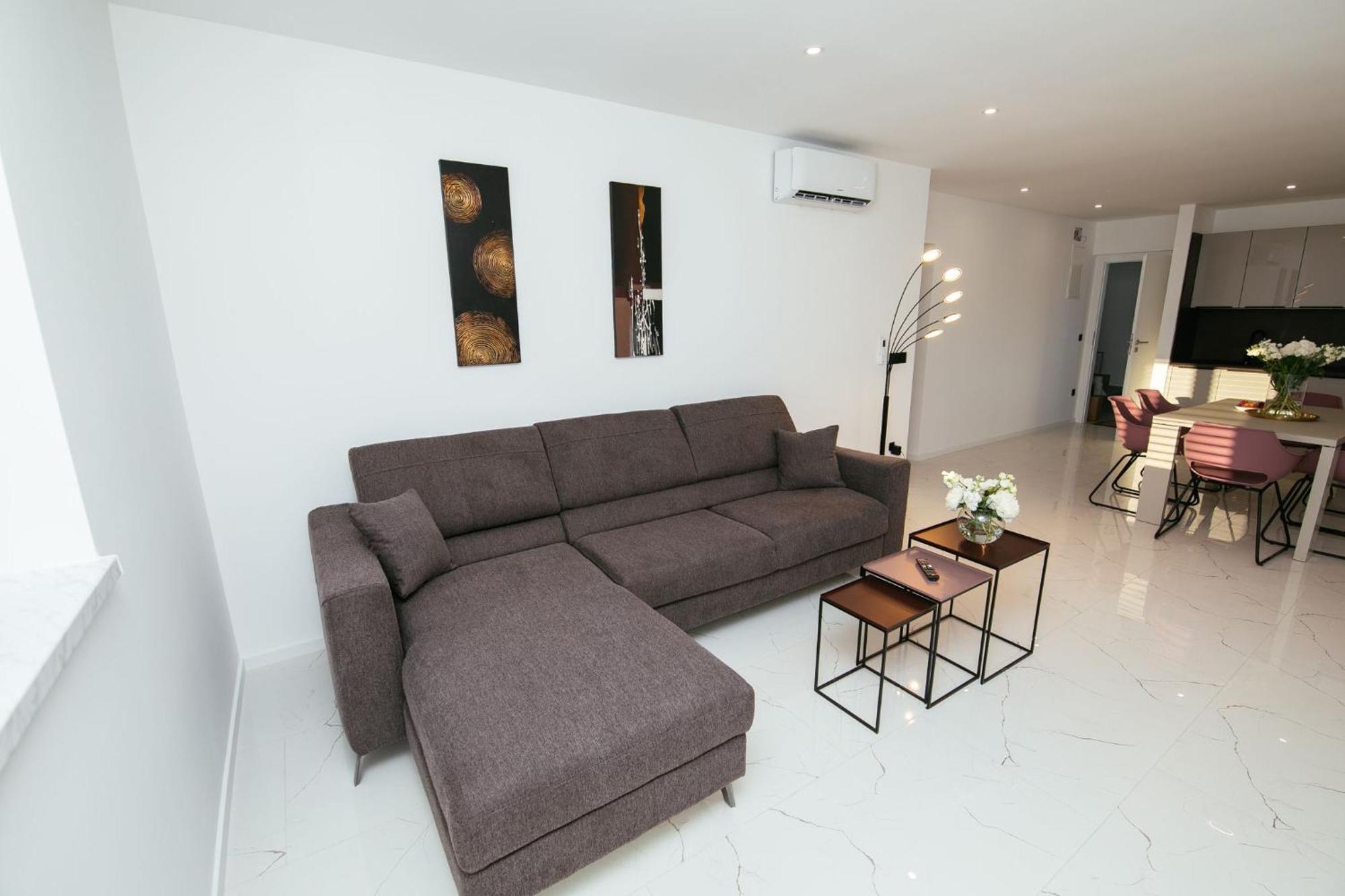Didixi Apartments Пакоштане Экстерьер фото