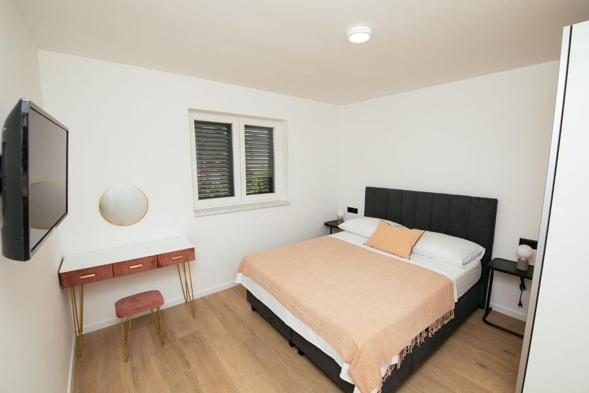 Didixi Apartments Пакоштане Экстерьер фото